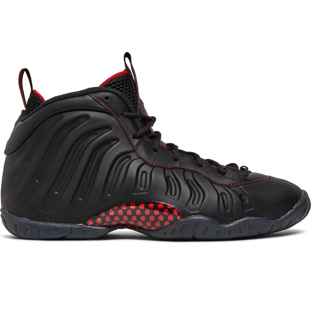 Nike Little Posite One (GS). Black/University Noir Size 5Y. Never worn in box